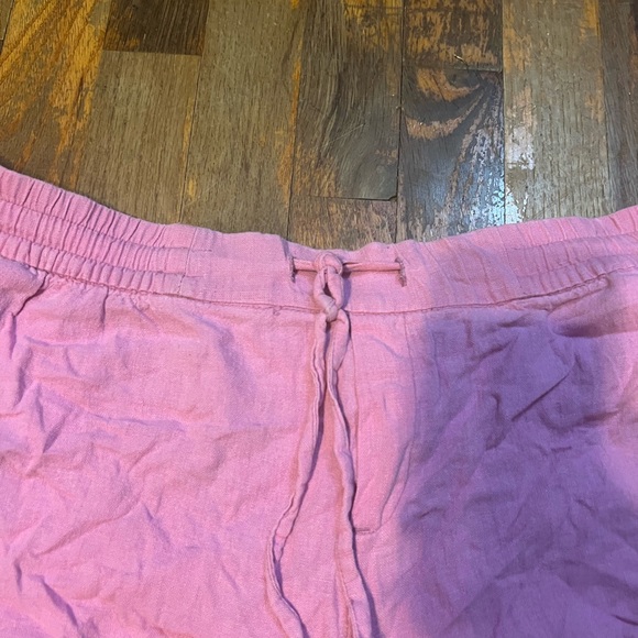 Pink Linen Shorts - Picture 4 of 4